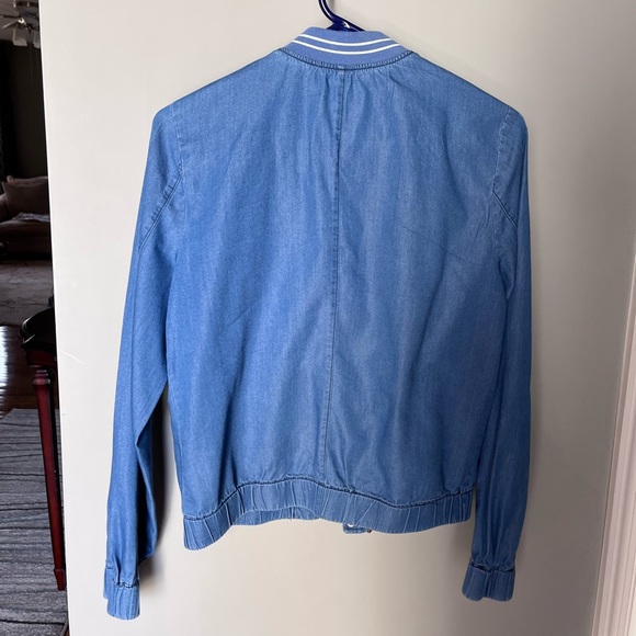 💙Candie’s Demi Jacket 💙 - Picture 2 of 6